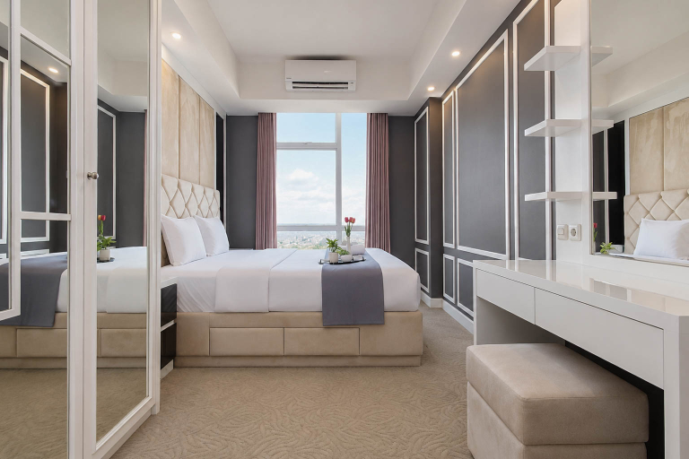 Bedroom 5, 2BR Apartment with Modern Design at Grand Sungkono Lagoon By Travelio, Surabaya