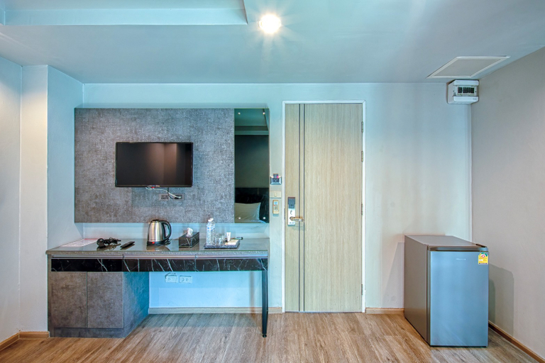 Bathroom 4, Karisma95, Khan Na Yao