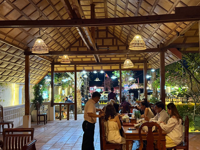 Food & Drinks 5, The Moon Kampot Boutique, Kampot