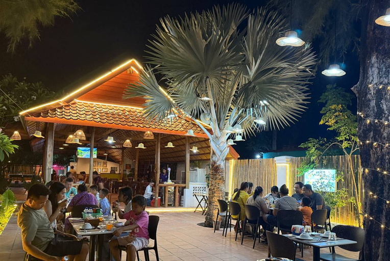 Food & Drinks 5, The Moon Kampot Boutique, Kampot