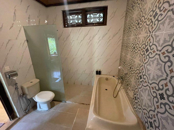 Bathroom 5, Nicks Pension, Gianyar