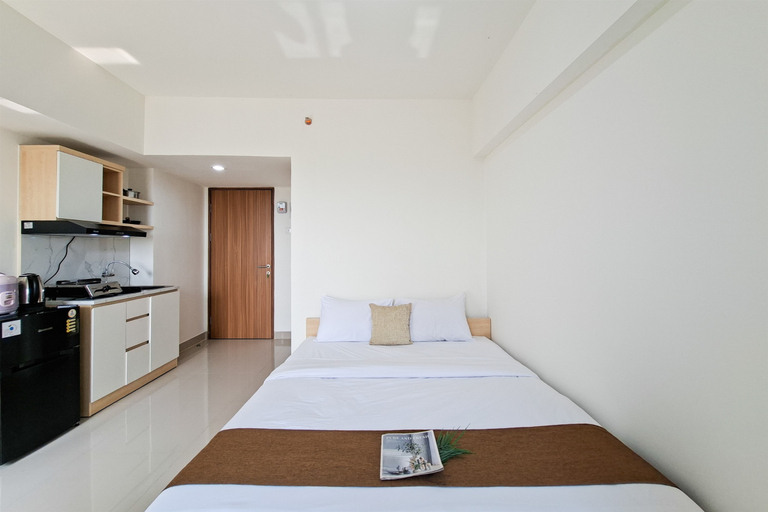 Bedroom 3, Comfortable Nice Studio Room at Apartment Cisauk Point By Travelio, Tangerang