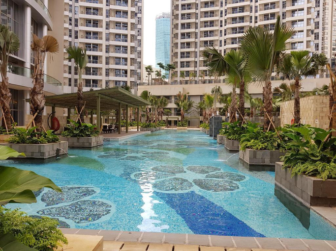 Swimming Pool 4, Taman Anggrek Apartment, West Jakarta