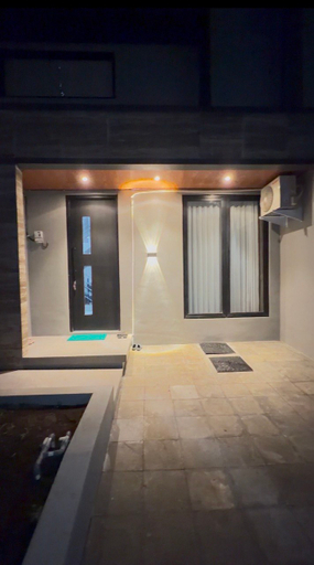 Exterior 2, Omah Musa Villa & Jacuzzy, Malang