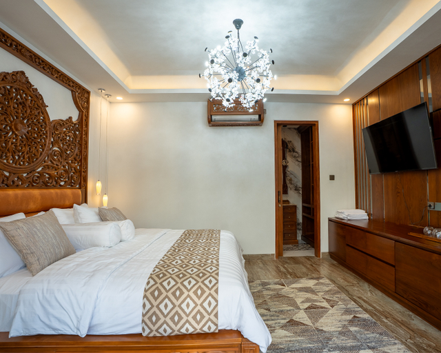 Others 3, MJ Villa Sanur, Denpasar