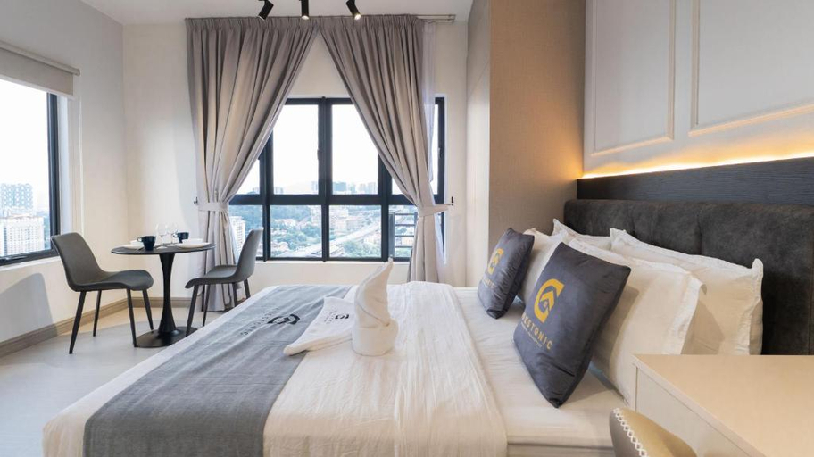 Others 4, Astrum Ampang by Guestonic, Ampang