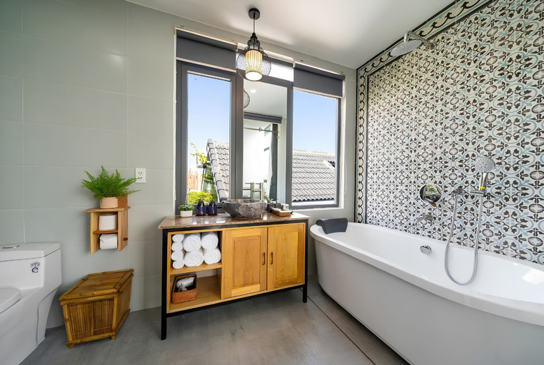 Bathroom 5, Summer Beach Villa An Bang, Da Nang
