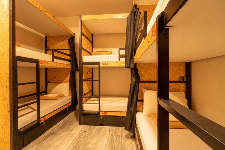 Bedroom 5, 100% Cafe Moto Hostel, Puerto Princesa City
