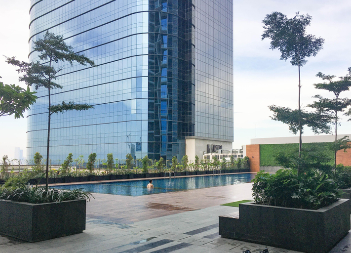 Exterior 3, Modern Look Studio at Apartment The Vertu By Travelio, Surabaya