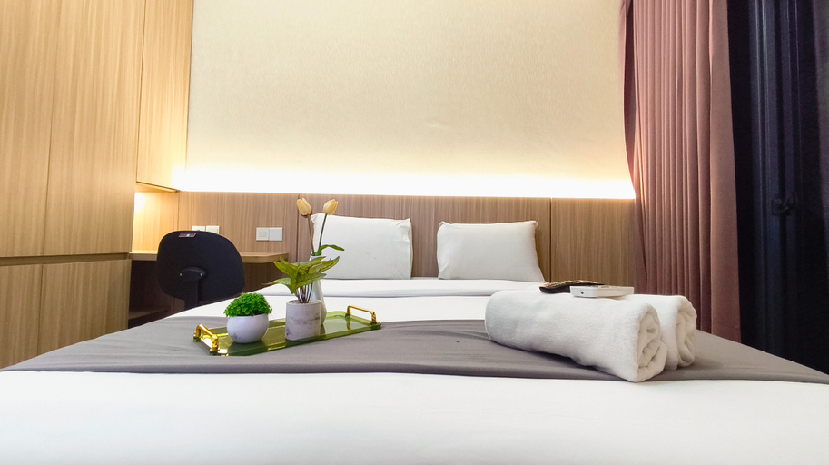 Bedroom 4, Modern Look Studio at Apartment The Vertu By Travelio, Surabaya