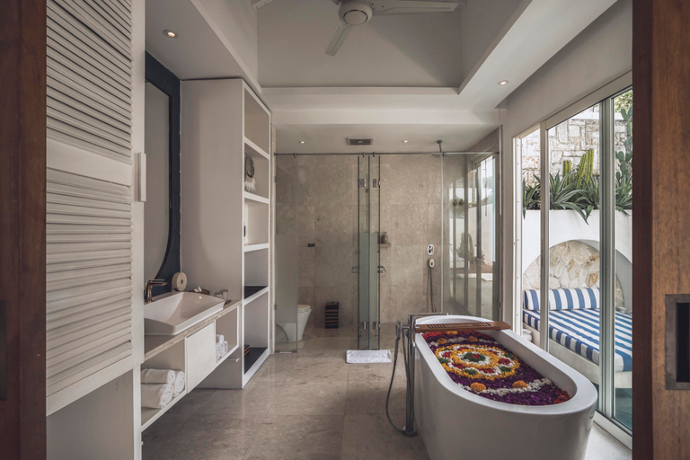 Bathroom 4, Aleva Villa Seminyak by Ini Vie Hospitality, Badung