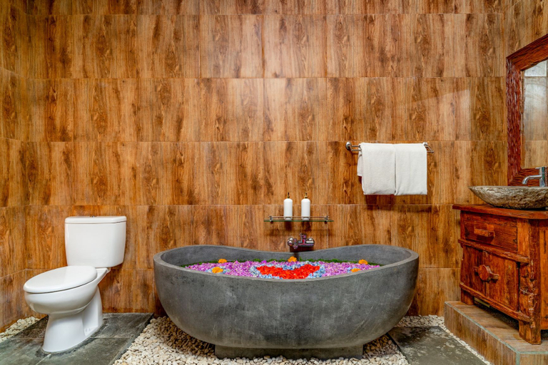 Bathroom 5, Villa Lestaru Ubud, Gianyar