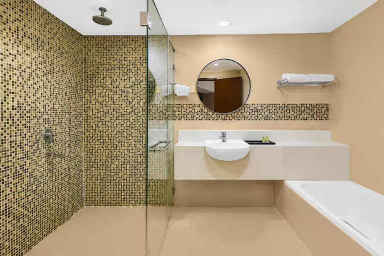 Bathroom 5, Sunday Residence Inn Cherating, Kuantan