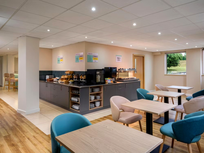 Food & Drinks 5, Garner Hotel WOLVERHAMPTON by IHG, Wolverhampton