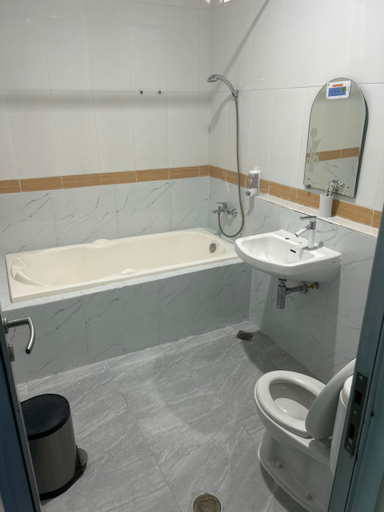 Bathroom 5, Utc Damhil By Prasanthi, Gorontalo