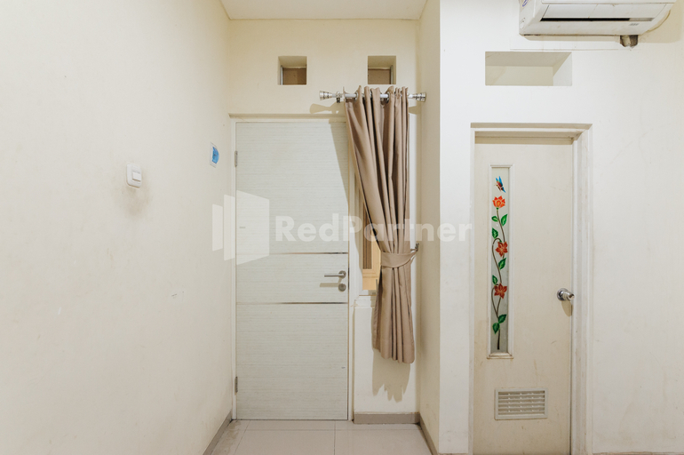 Others 4, Nipa Guest House near Universitas Widyagama Mitra RedDoorz, Malang