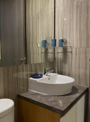 Bathroom 5, Apartement Pakuwon By kairo luxury, Bekasi