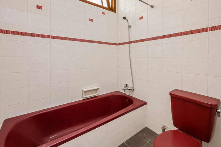 Bathroom 3, Cozy Homestay Syariah Mitra RedDoorz Bandung, Bandung