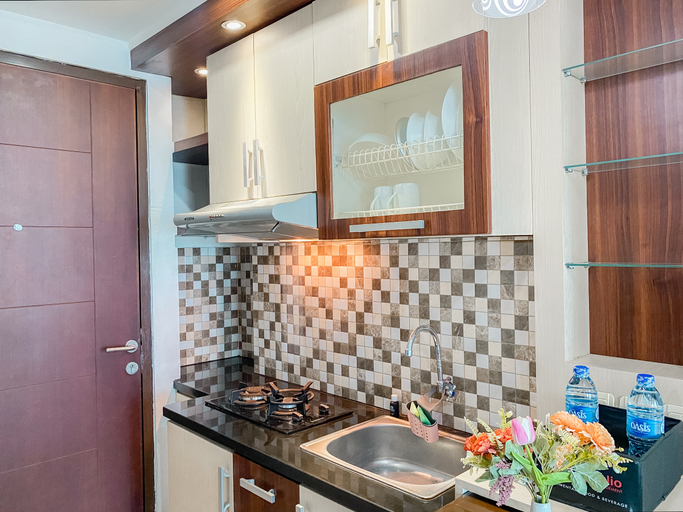 Others 5, Modern Look Studio at Grand Dhika City Apartment By Travelio, Bekasi