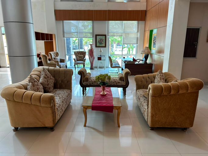 Lobby 4, Utc Damhil By Prasanthi, Gorontalo