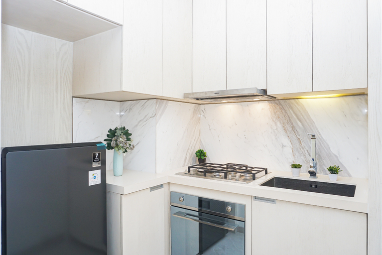Others 5, Serene 1BR with Sky View at Apartment Izzara By Travelio, Jakarta Selatan