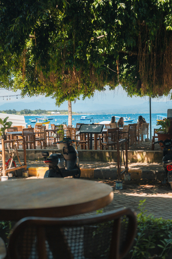 Food & Drinks 5, Gili Sands Hotel & Bar, Lombok