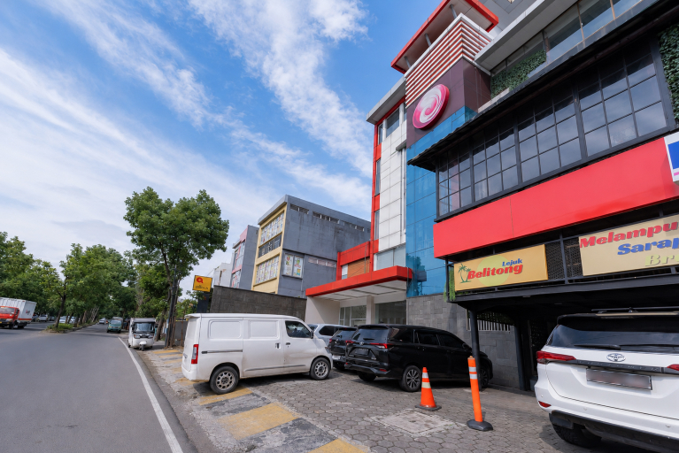 Exterior & Views 2, Sans Vibes Diemdi Kiaracondong Bandung, Bandung