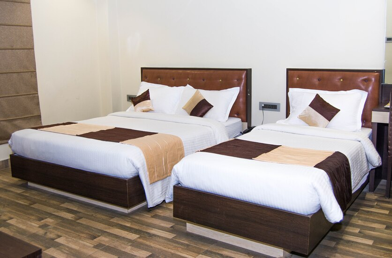 Others 3, Kalptaru Hotel, Bheri