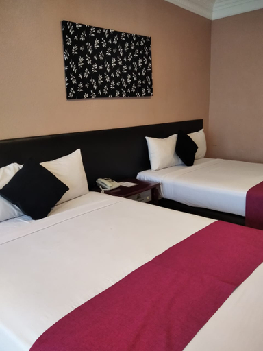 Bedroom 3, HOTEL BUKIT INDAH PUNCAK, Bogor