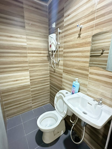 Bathroom 5, Hotel Lean Fatt, Kinta