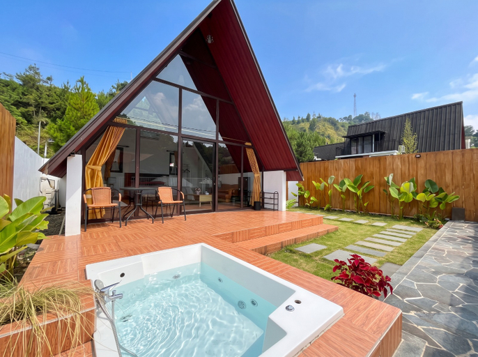 Natura Glamping Room Type - Heavenly 1 Triangle