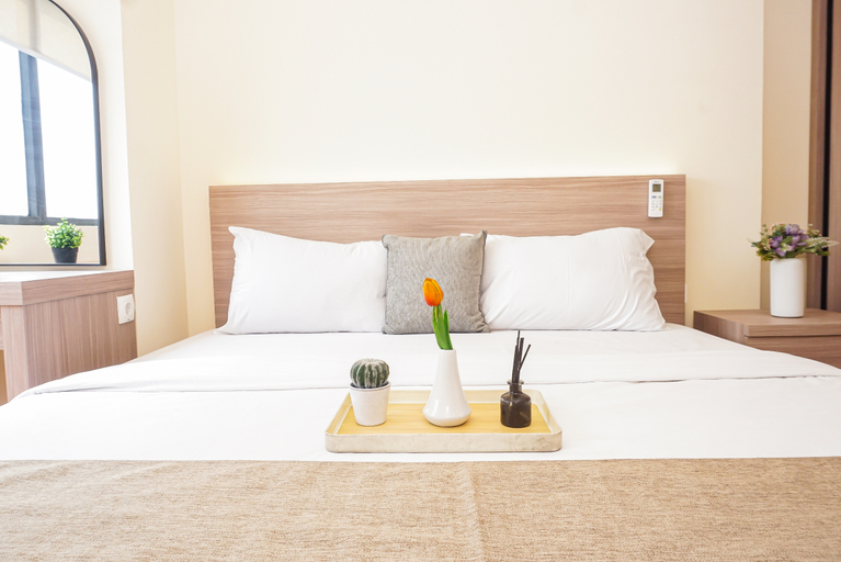 Bedroom 5, Serene 3BR with Working Room at Apartment Meikarta District 1 By Travelio, Cikarang