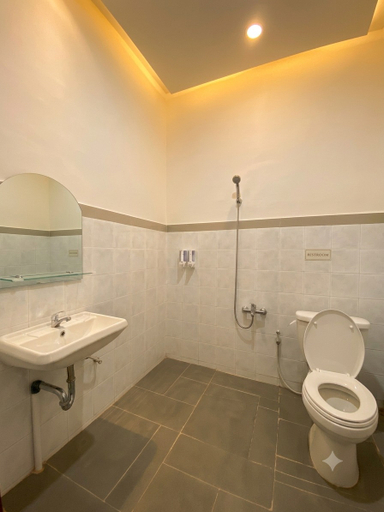 Bathroom, Kozi Hotel, Kapuas