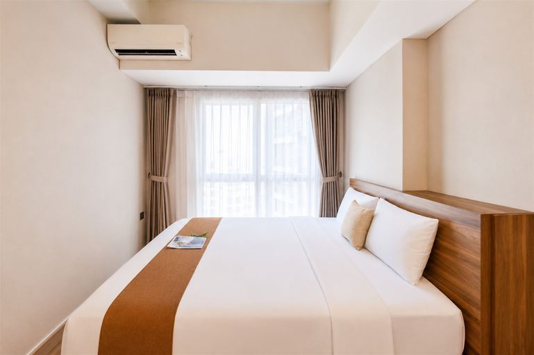Bedroom 2, Cozy Ambience 1BR at Casa de Parco Apartment By Travelio, Tangerang