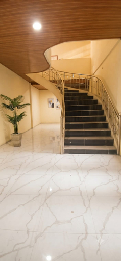 Others 2, Kozi Hotel, Kapuas