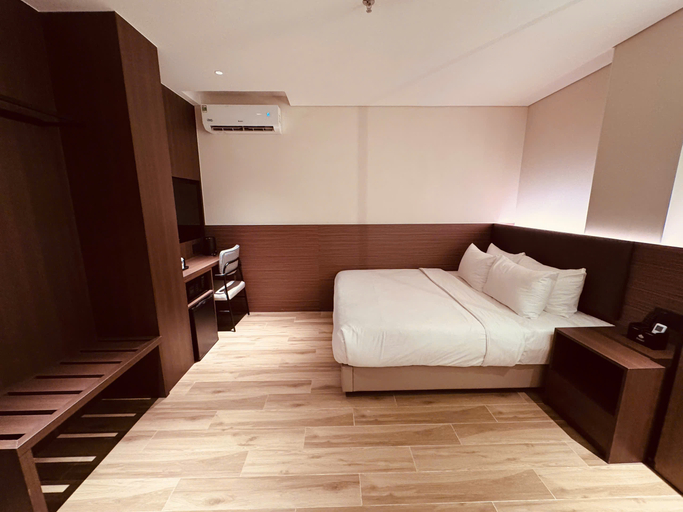 PureJoy Hotel Saigon Room Type - Superior Queen - No Window