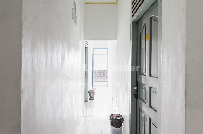 Others 5, Hotel Idayu Natuna Palembang Mitra RedDoorz, Palembang