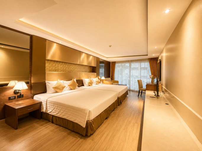 Bedroom 3, Nova Gold Hotel, Pattaya