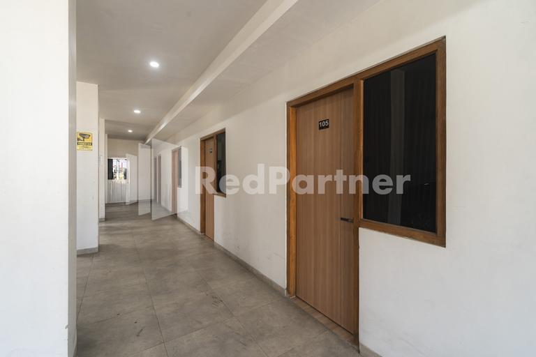 Others 5, Hotel Buana Express RedPartner, Bojonegoro