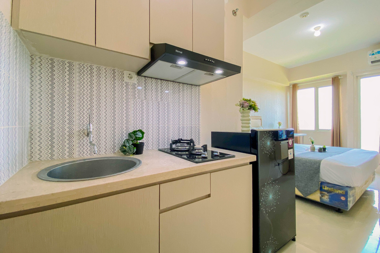 Others 5, Strategic and Cozy Studio at Apartment Podomoro Golf View By Travelio, Bogor