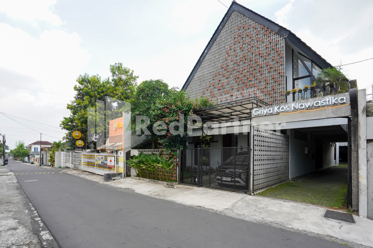 Exterior & Views 2, Griya Nawastika Syariah @ Jakal KM 8 RedPartner, Sleman