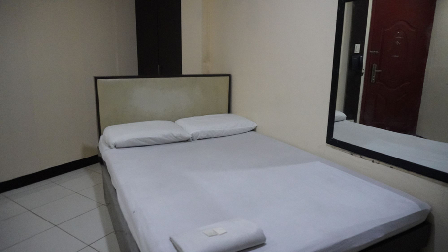 Bedroom 5, RedDoorz @ Cosmo Hotel Vicente Cruz Sampaloc Manila, Manila City