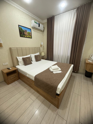 BARHAT HOTEL Room Type - Standart King-Size Bed Room