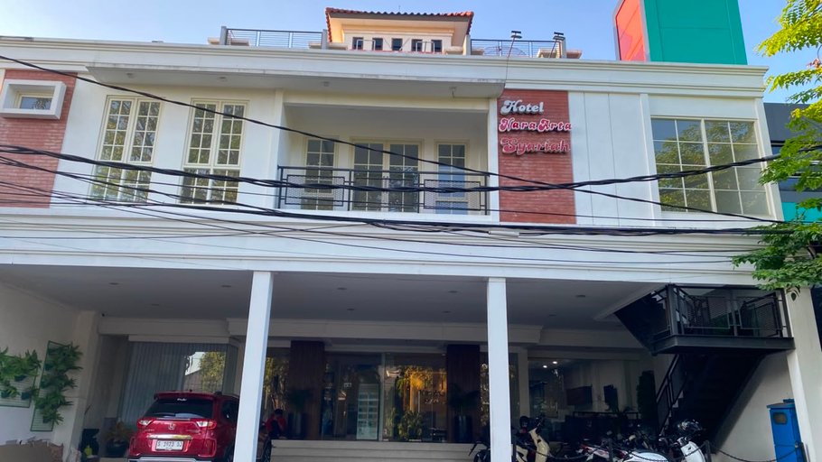 Exterior & Views 4, Hotel Nara Arta Syariah, Surabaya