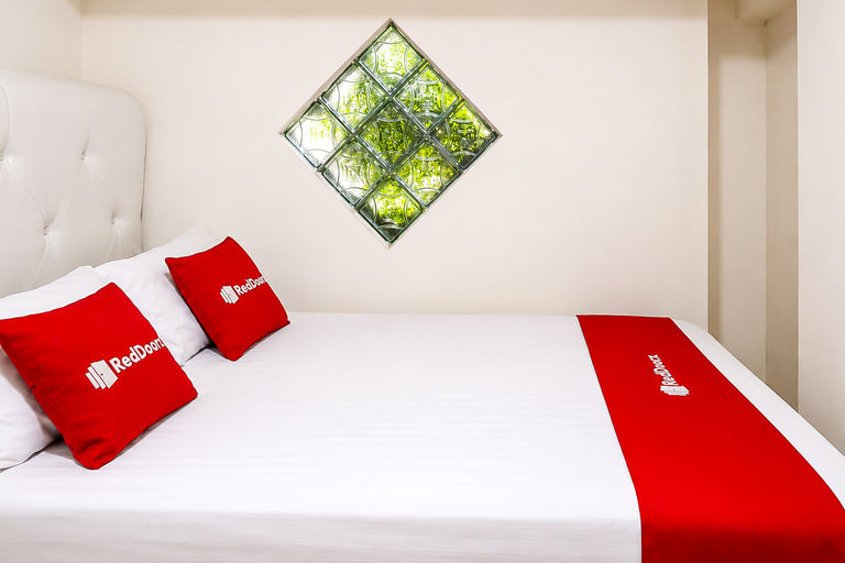 Bedroom 2, RedDoorz @ Kayome Dago Bandung, Bandung