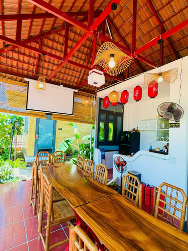 Restaurant 5, MAISON TRAN BEACH HOMESTAY, Bình Sơn