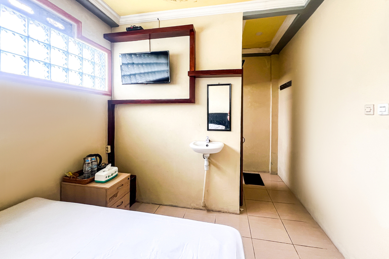 Bedroom 3, Kings Hotel Dieng RedPartner, Wonosobo