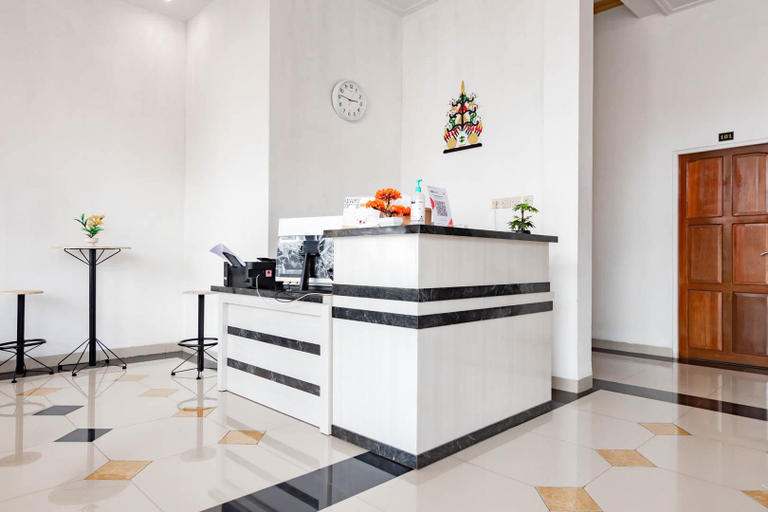 Others 5, Urbanview Hotel Bunderan Besar Palangkaraya by RedDoorz, Palangkaraya