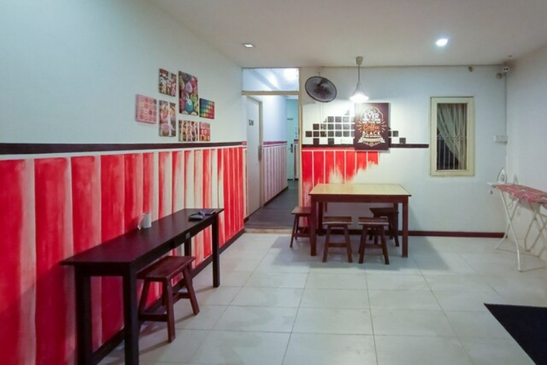 Food & Drinks, Natol Homestay London, Kuching