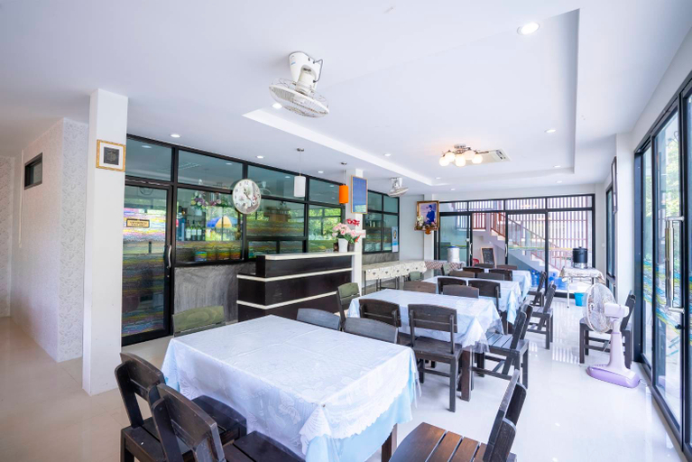 Food & Drinks 5, Phangpring Beach Resort, Tha Sala